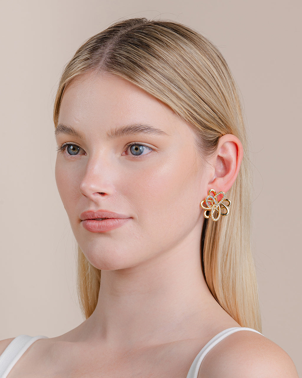 Yellow Gold Diamond Flower Earrings