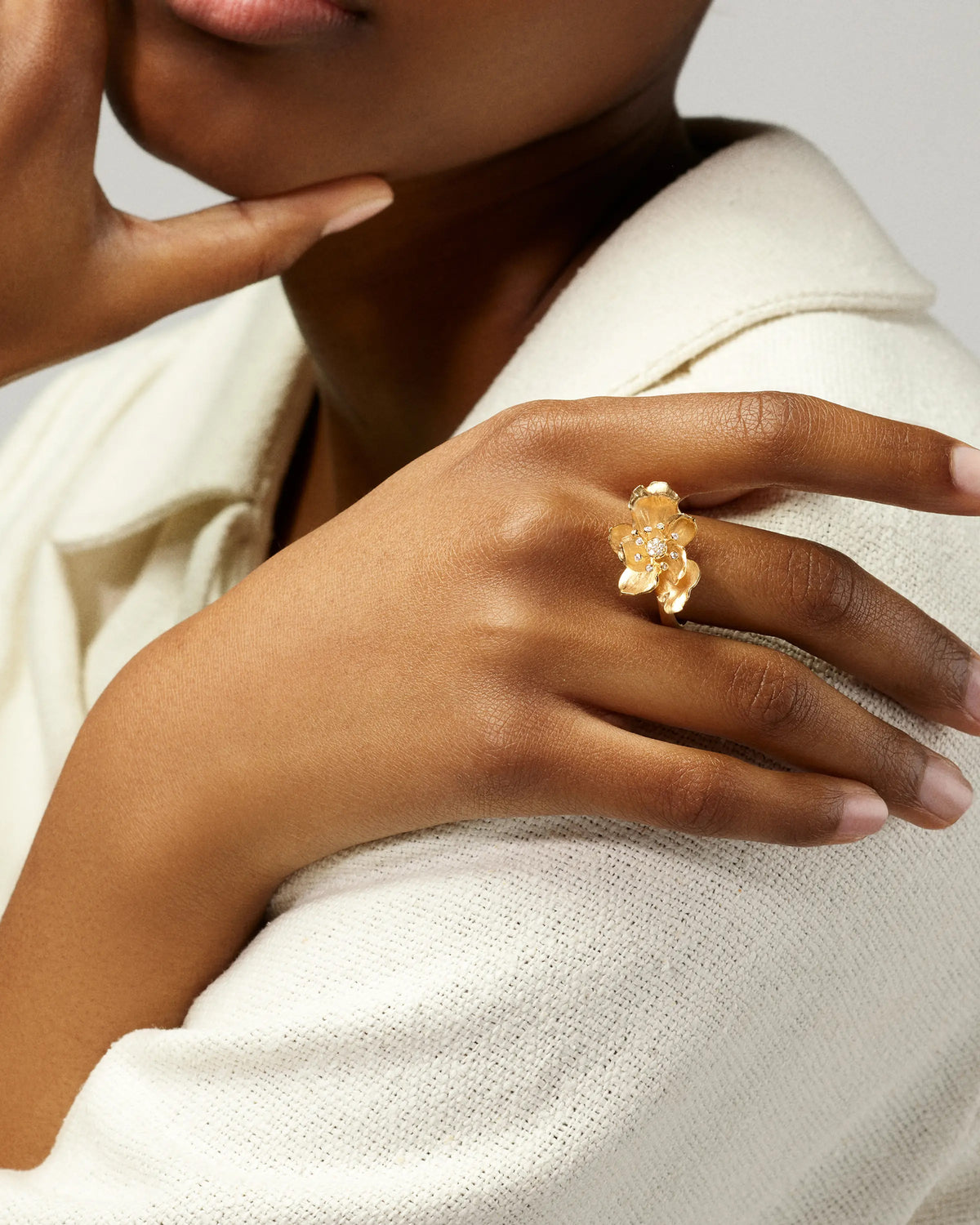 Ole Lynggaard Wild Rose Ring Small