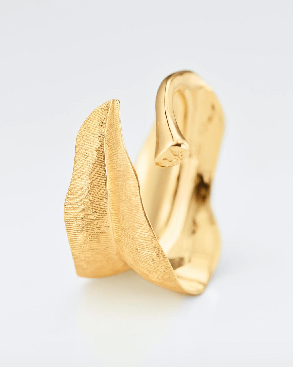 Ole Lynggaard Leaves Medium Ring