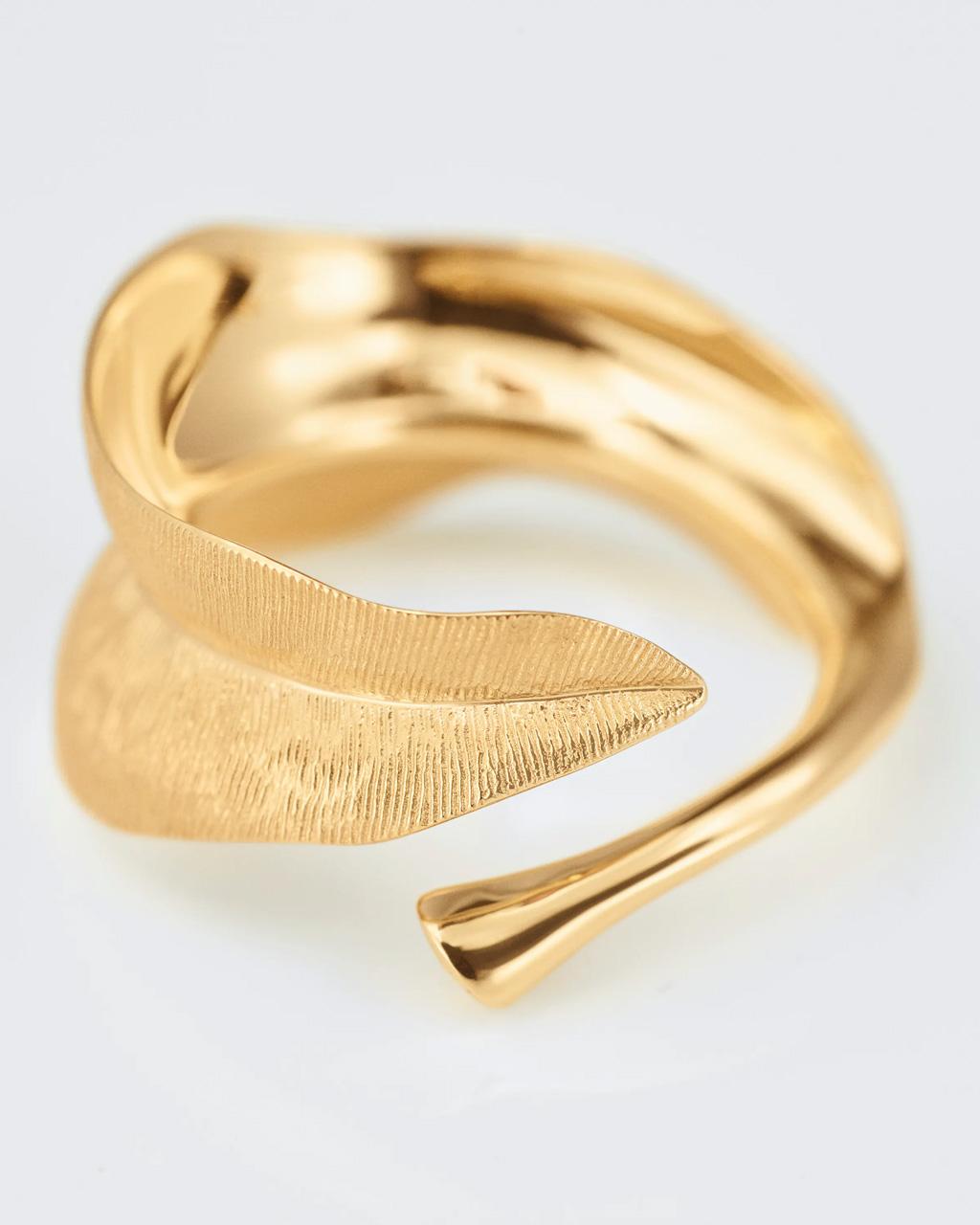 Ole Lynggaard Leaves Medium Ring