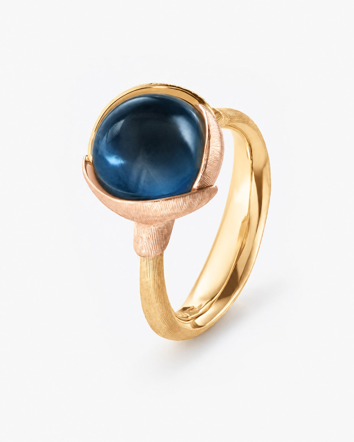 Ole Lynggaard Lotus London Blue Topaz Ring