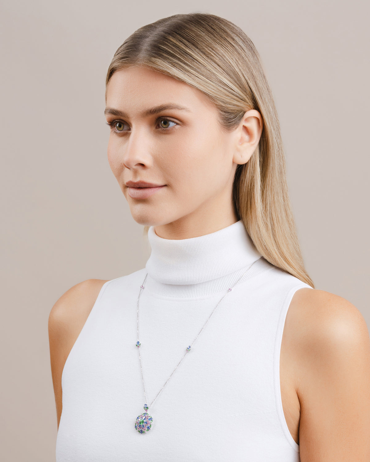 Jardin Des Tuileries Necklace