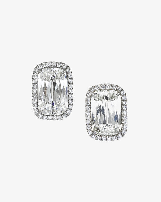 ASHOKA® Datia Stud Earrings