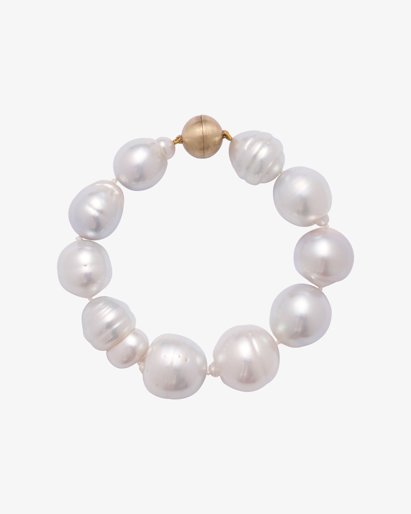 Pearl Bracelet With Gold Clasp