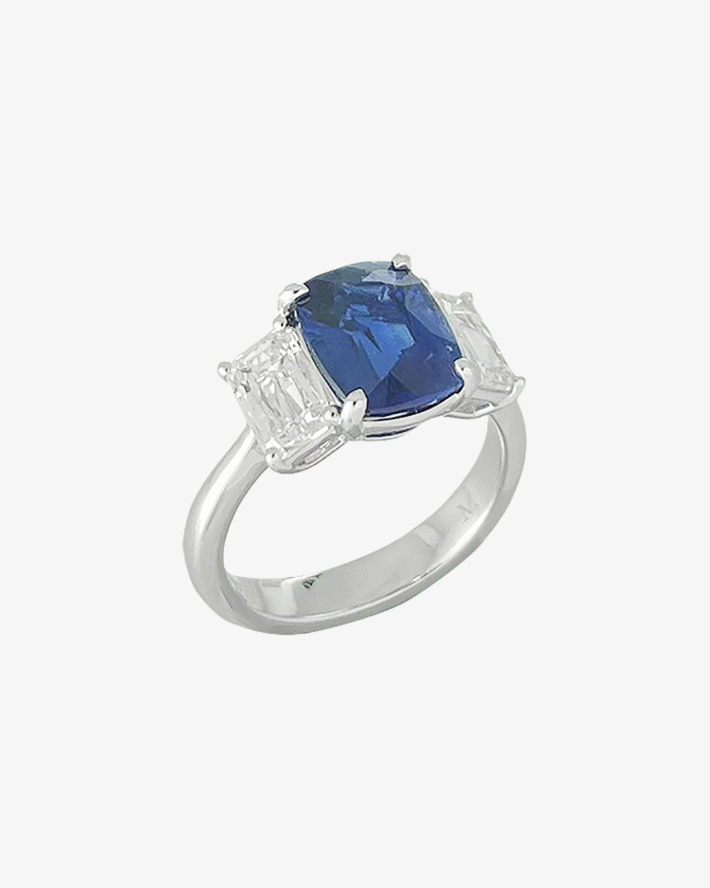 Sapphire and ASHOKA Diamond 3-Stone Ring